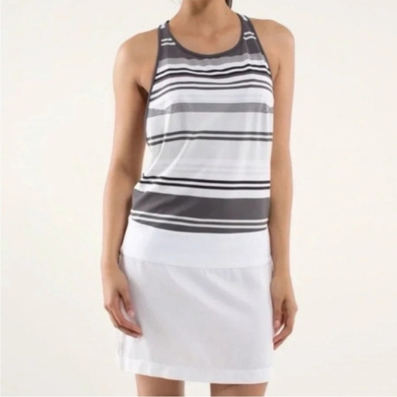 Lululemon Blissed Out Tank Dress Size 2 Striped White Gray Tennis Preppy size 2 - Picture 2 of 10